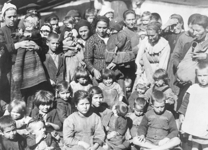 Christian refugees from Asia Minor arrive in Salonika, Greece in 1922. (Getty Images)