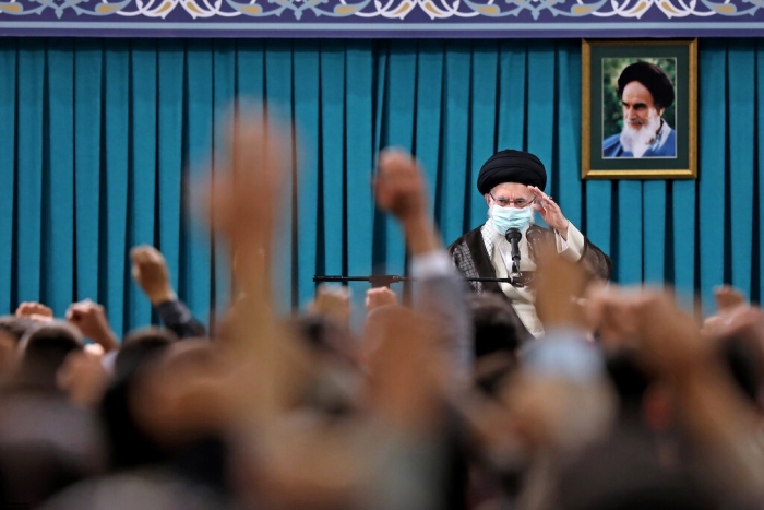 Iranian supreme leader Ayatollah Ali Khamenei speaks to students in Tehran on Wednesday. (Photo: Office of the Supreme Leader) 