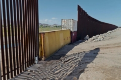 The U.S.-Mexico border at San Luis, Arizona, on Aug. 19, 2022. (Photo by Nick Ut/Getty Images)
